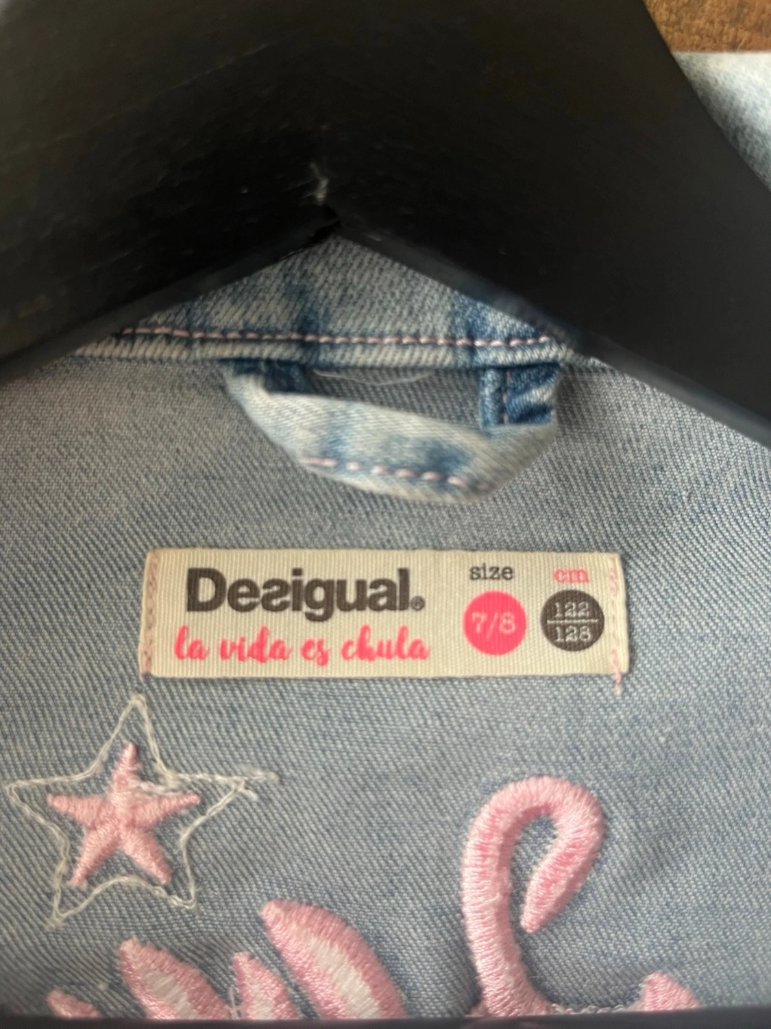 Ljusblå jeansjacka från Desigual - 6