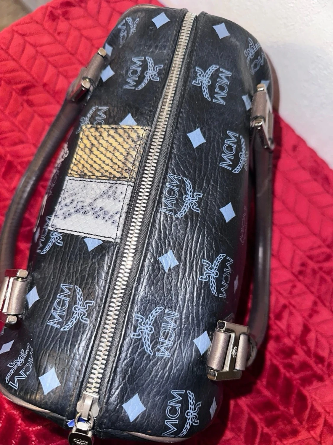 Vintage hand bag with details - 3