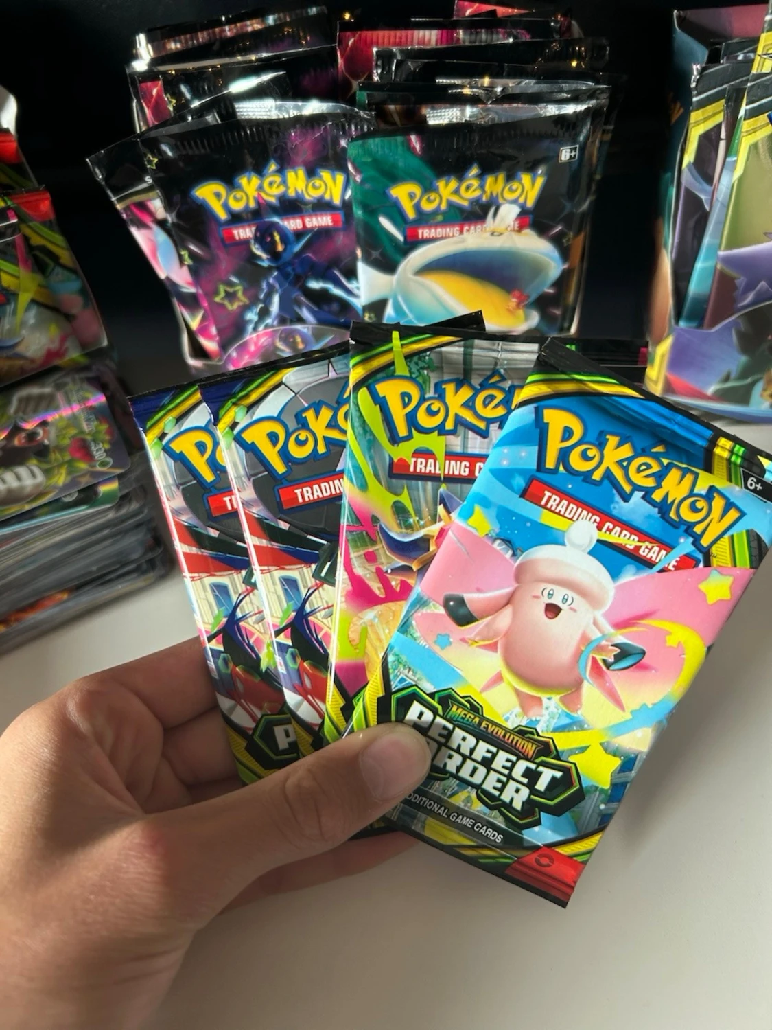 Pokémon Perfect Ruler boosterpack