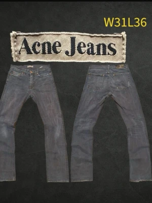 Acne jeans  - Riktigt feta jeans från Acne. Det är använda på ett bra sätt! Pris kan alltid diskuteras👊🏼