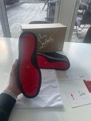 Christian Louboutin skor  - Aldrig använda! Riktigt feta, allt följer som finns i bilderna! 
