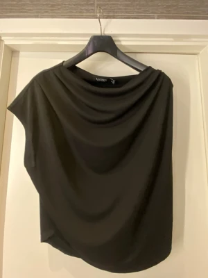 Svart topp från Ralph Lauren - Svart topp
