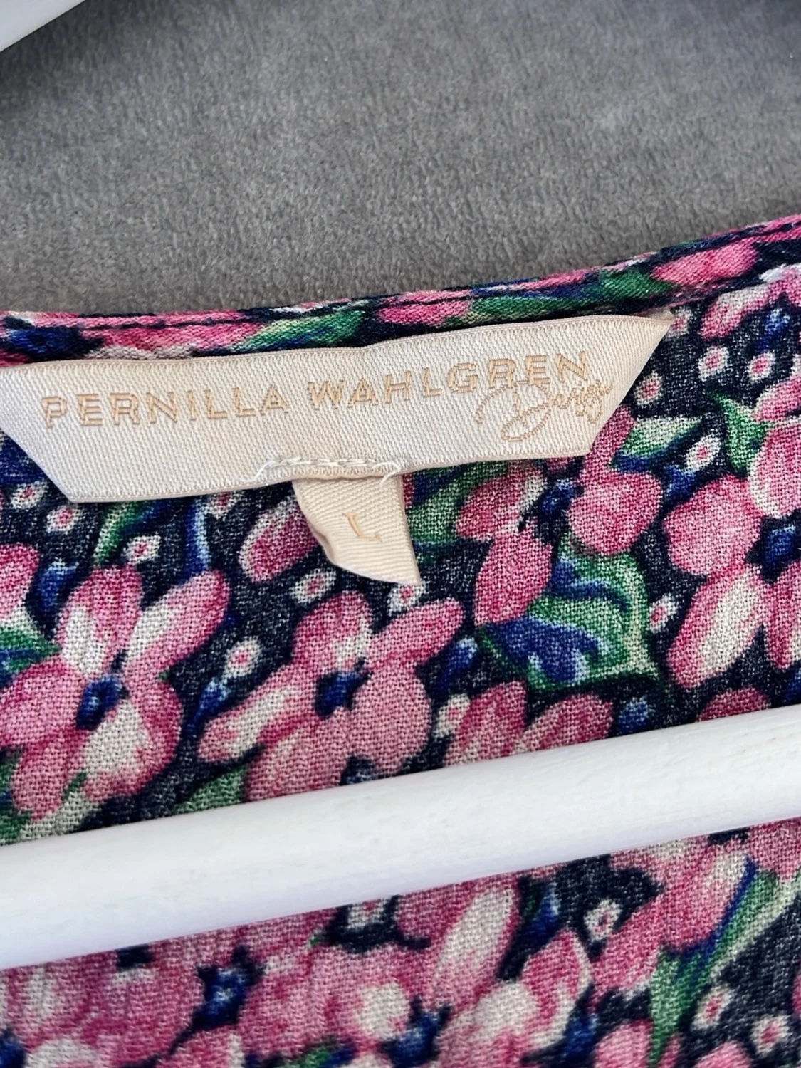 Blommig långklänning från Pernilla Wahlgren - 1