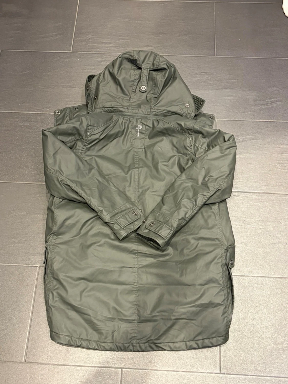 Pelle Petterson Levron Parka i färgen Dark Moss - 1