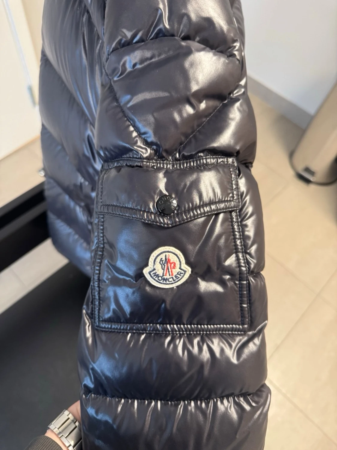 Moncler Maya Svart (Size 3) - 1