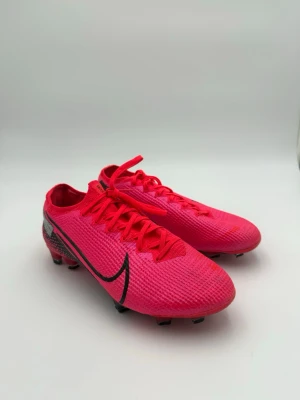 Nike Mericuial Vapor 13 FG Elite - Använda 30 min det är som nya box och påse medföljer 