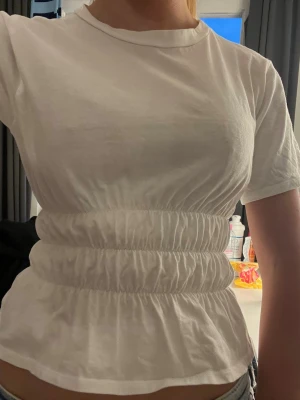 Scrunchad tröja - Snygg vit topp💖
