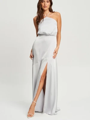 Balklänning  - Slutsåld balklänning från Chancery.                                   Storlek S💕Klänningen har endast använts vid ett tillfälle och har Inga defekter!!🌟 Hör av dig om du har någon fundering!🫶🏽