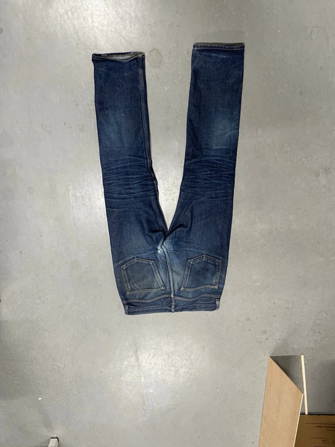 Mörkblå raka jeans från acne - 1