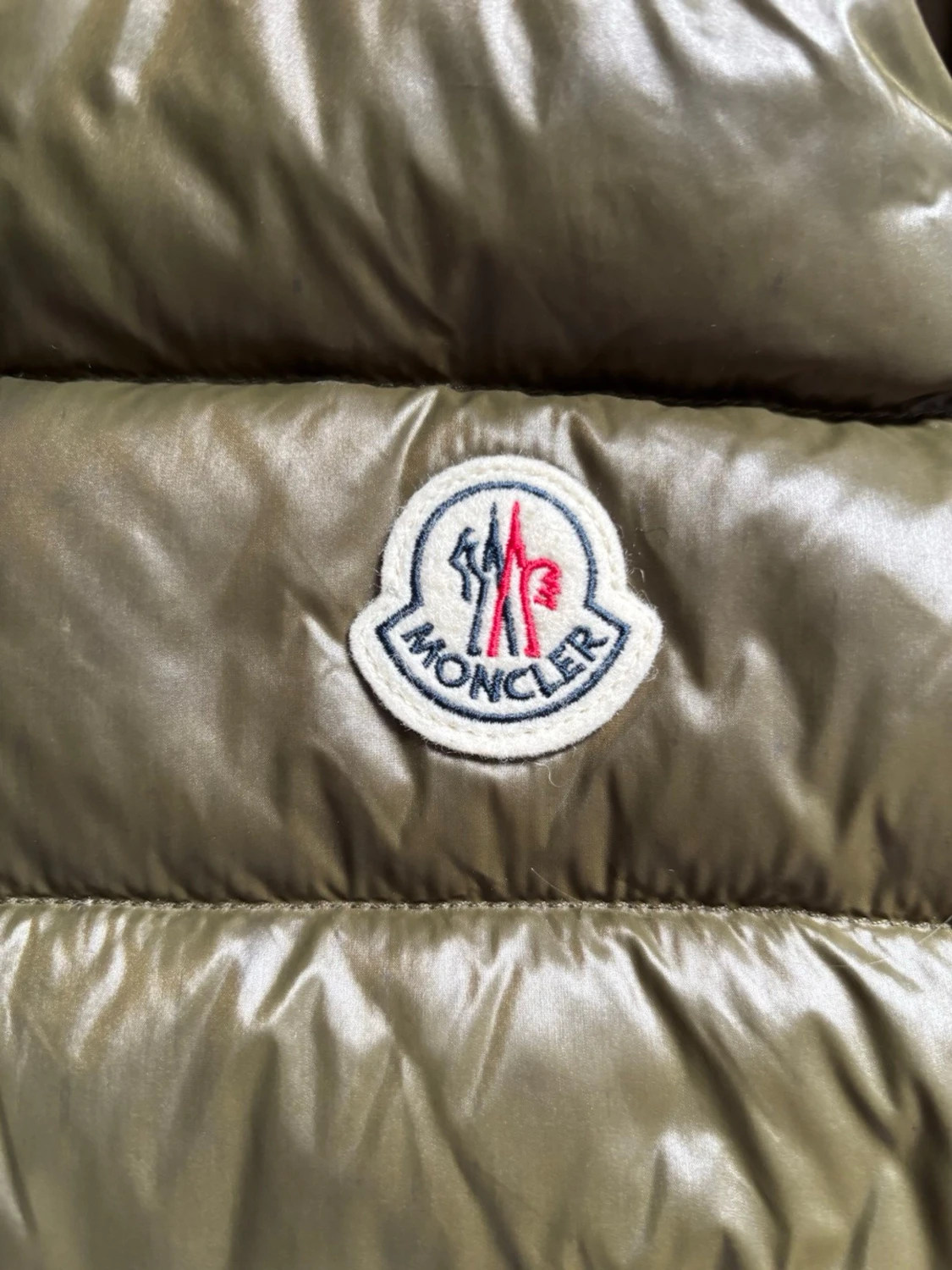 Moncler väst  - 2