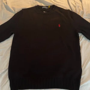 Polo Ralph Lauren tröja - Svart ralph lauren tröja i svart färg.