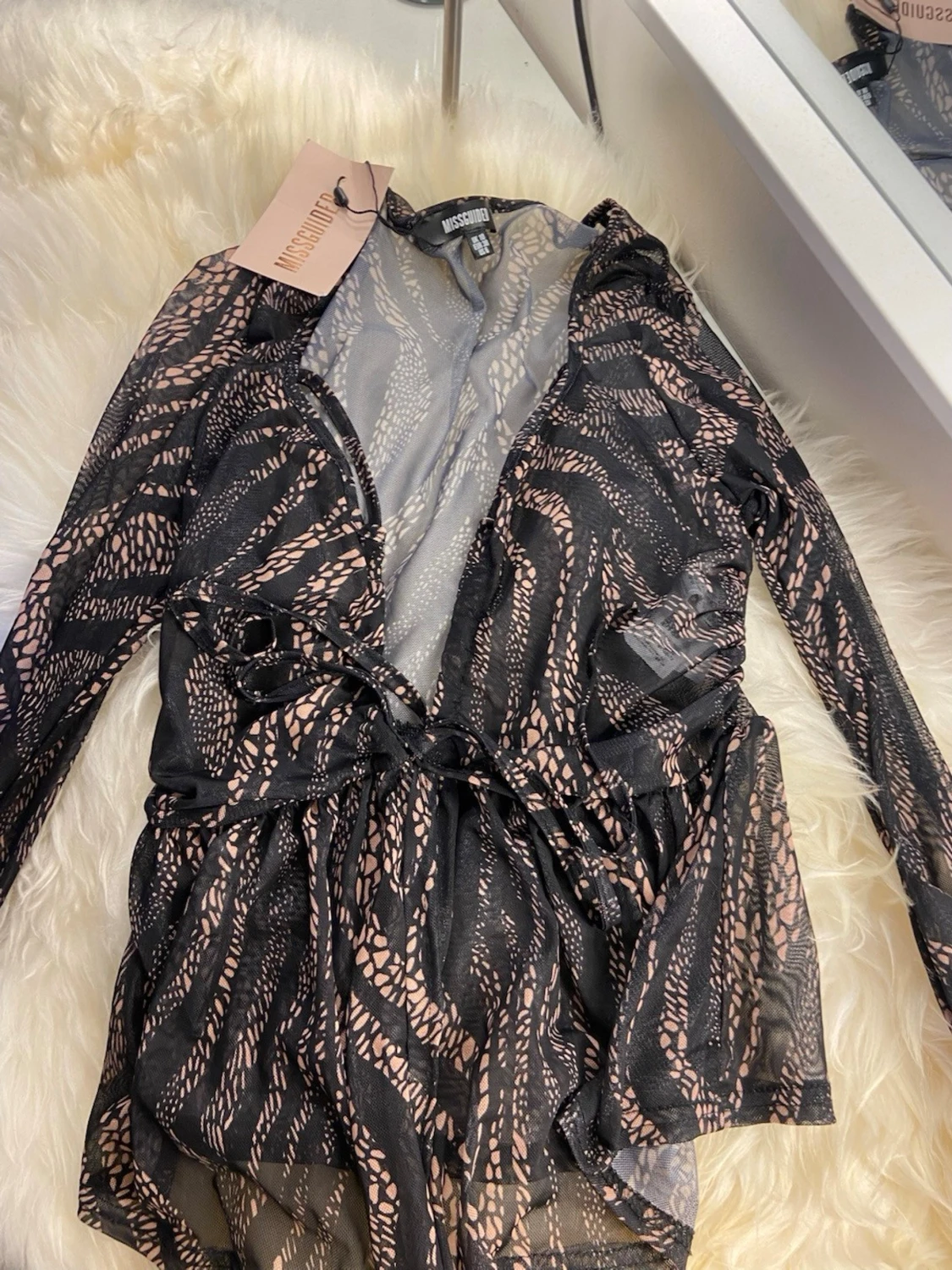 Svart meshblus med mönster från Missguided - 1