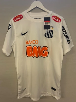 Santos Tröja 12/13 - #11 Neymar Jr. Size L. Ny med prislapp.