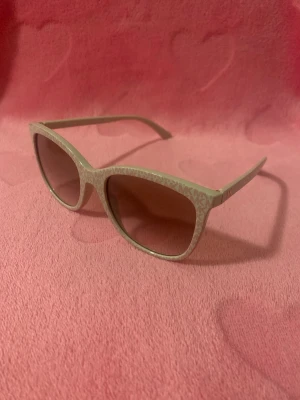 Michael Kors solglasögon - Nya och oanvända