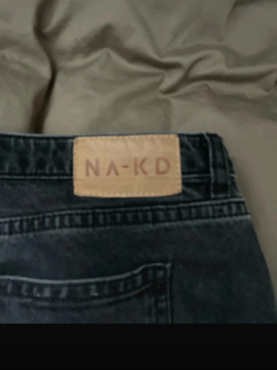 Svarta raka jeans från NA-KD - 5