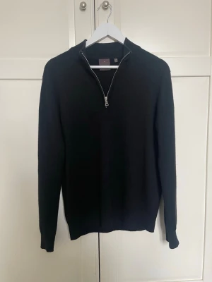 Oscar Jacobson half zip  - Oscar Jacobson half zip i ull och kaschmir blandning | Storlek S | 