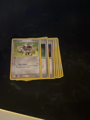 Hög med kort 2004  - Mycket bra skick! Finns inget att klaga på 