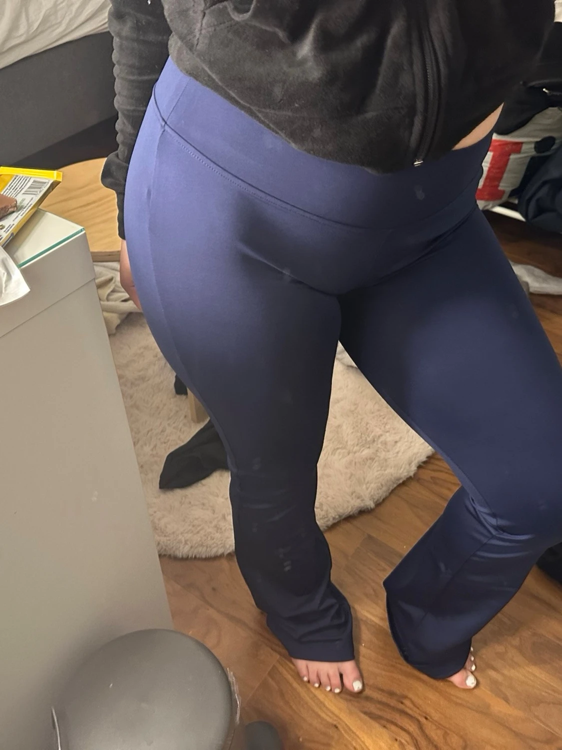 Mörkblå utsvängda leggings - 2