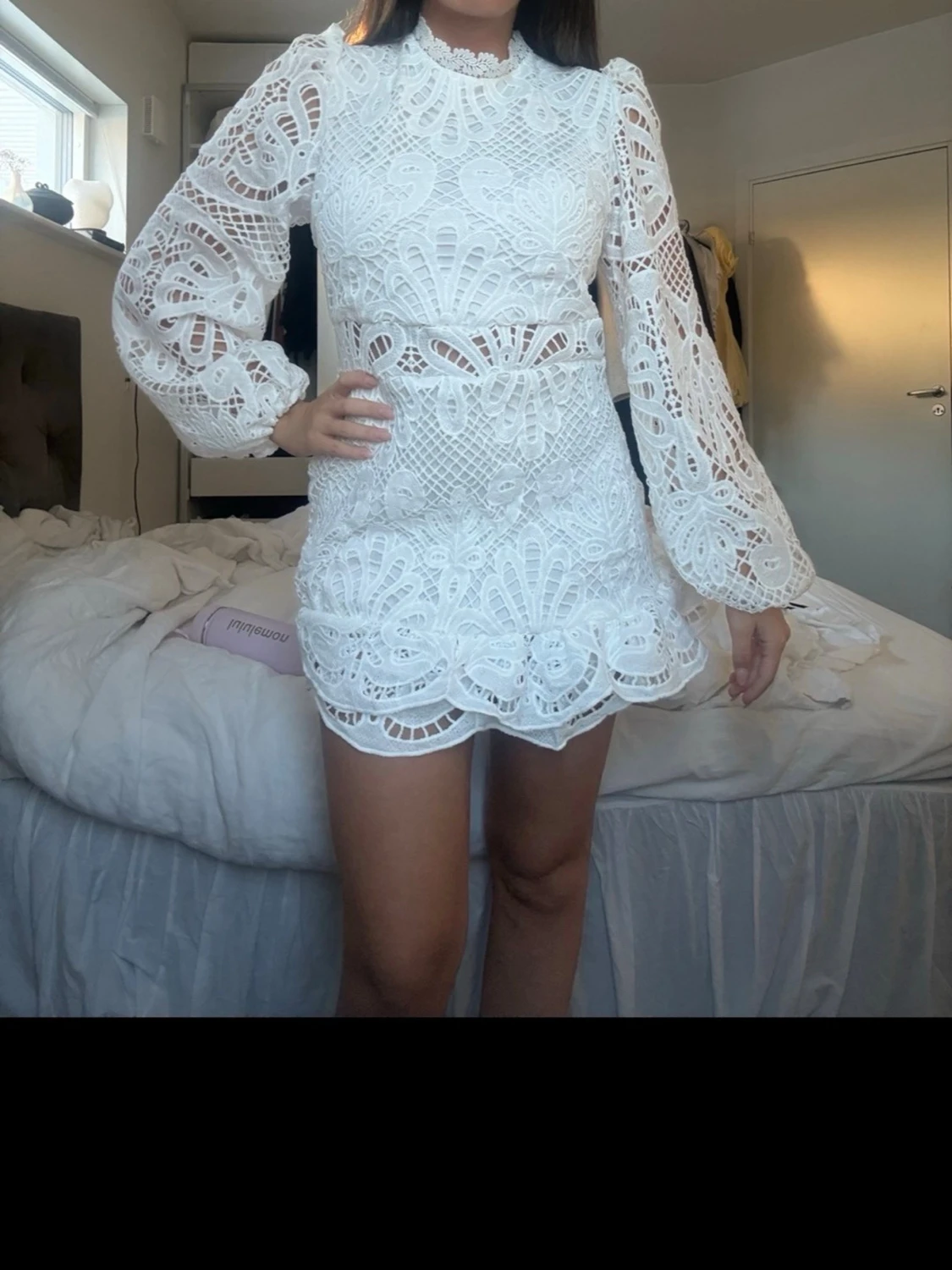 Vit spetsklänning  - 4