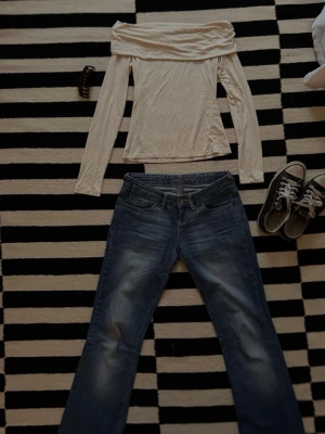 Nakd Longsleeve - Off shoulder longsleeve från Nakd