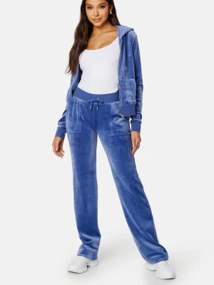 Blå velour Juicy Couture set - Ett blått set från Juicy Couture, båda delarna i strl S. Inte använd så många gånger och i bra skick