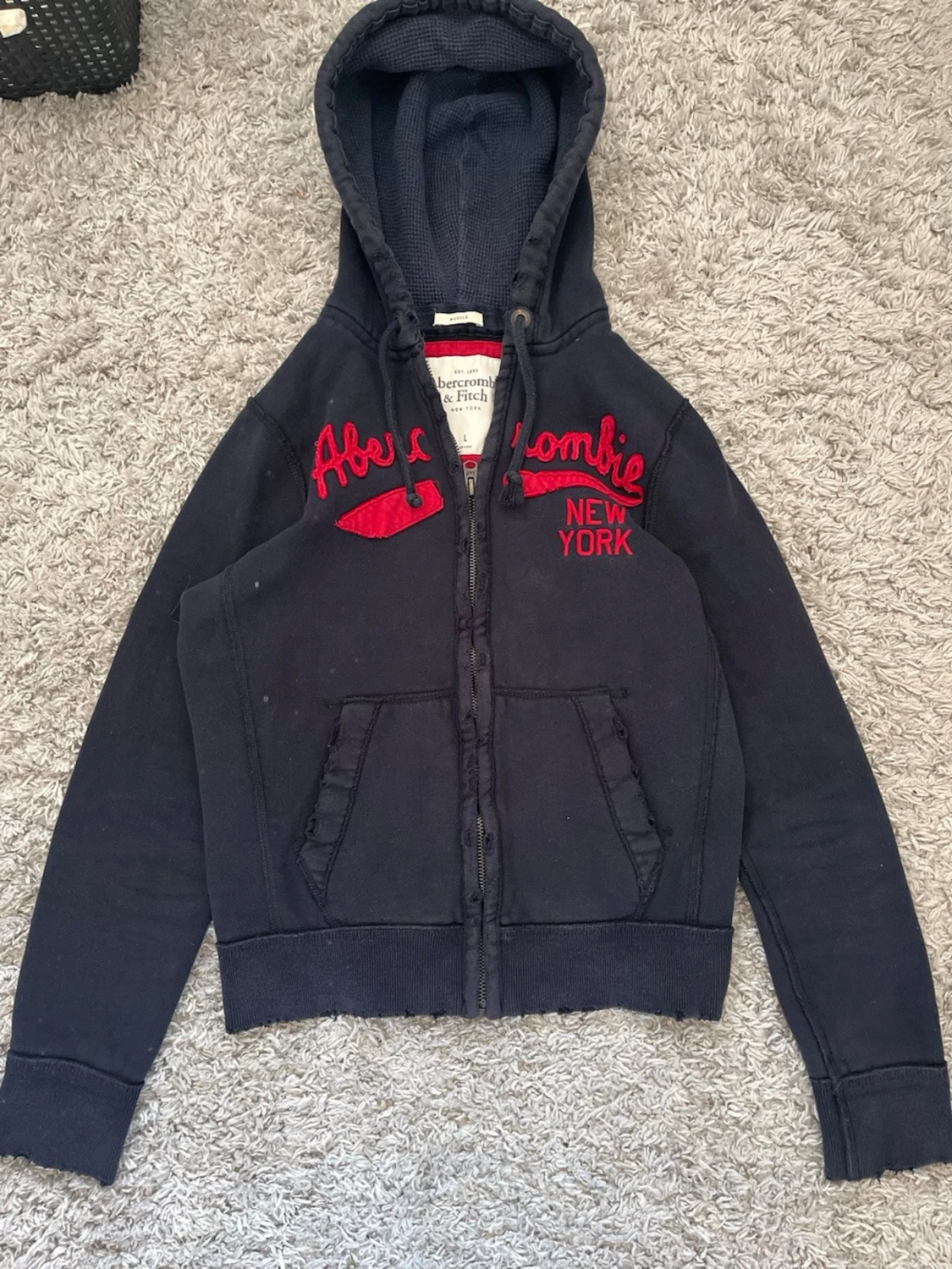 Mörkblå hoodie Abercrombie & Fitch