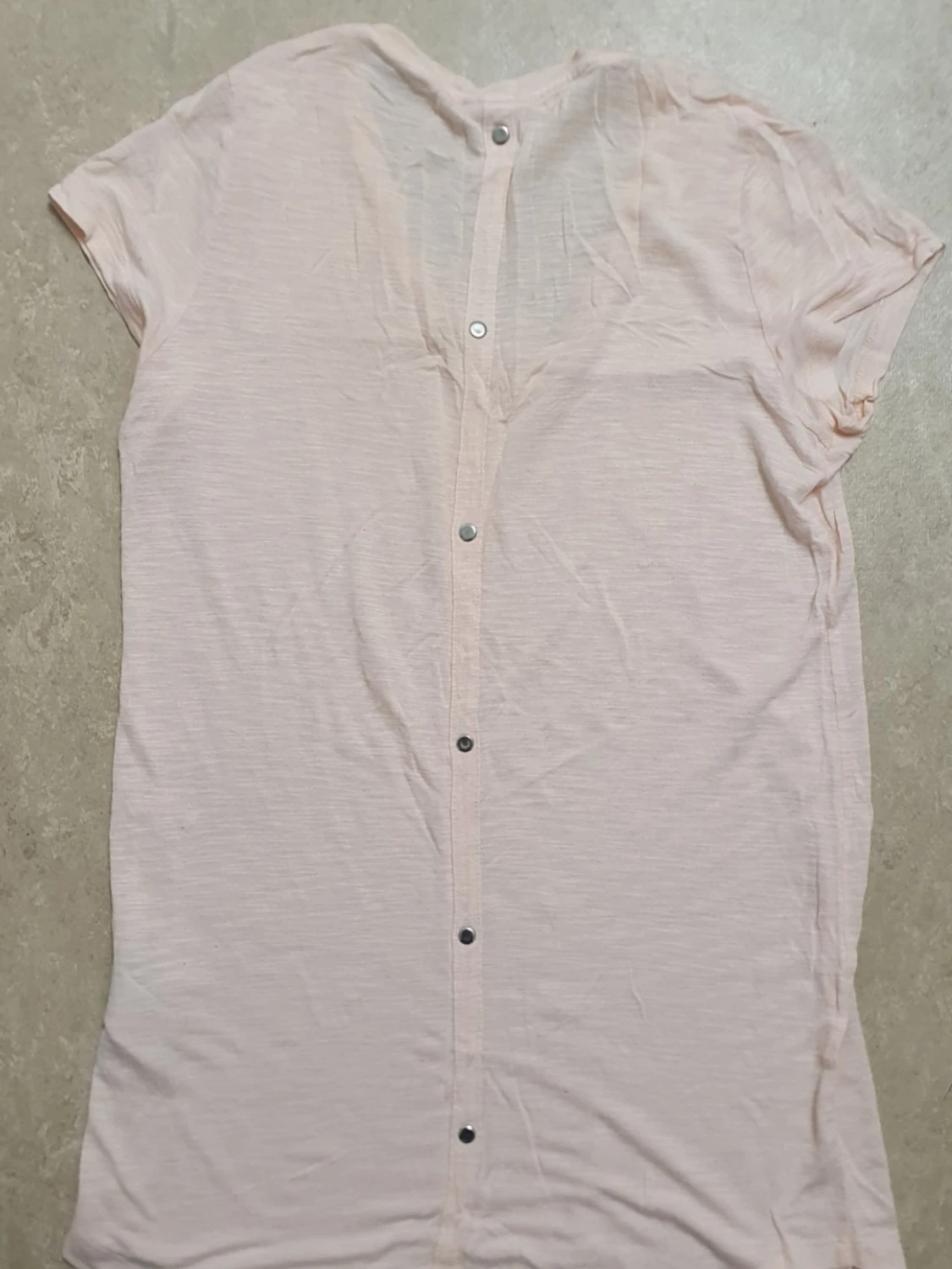 T-shirt - 1