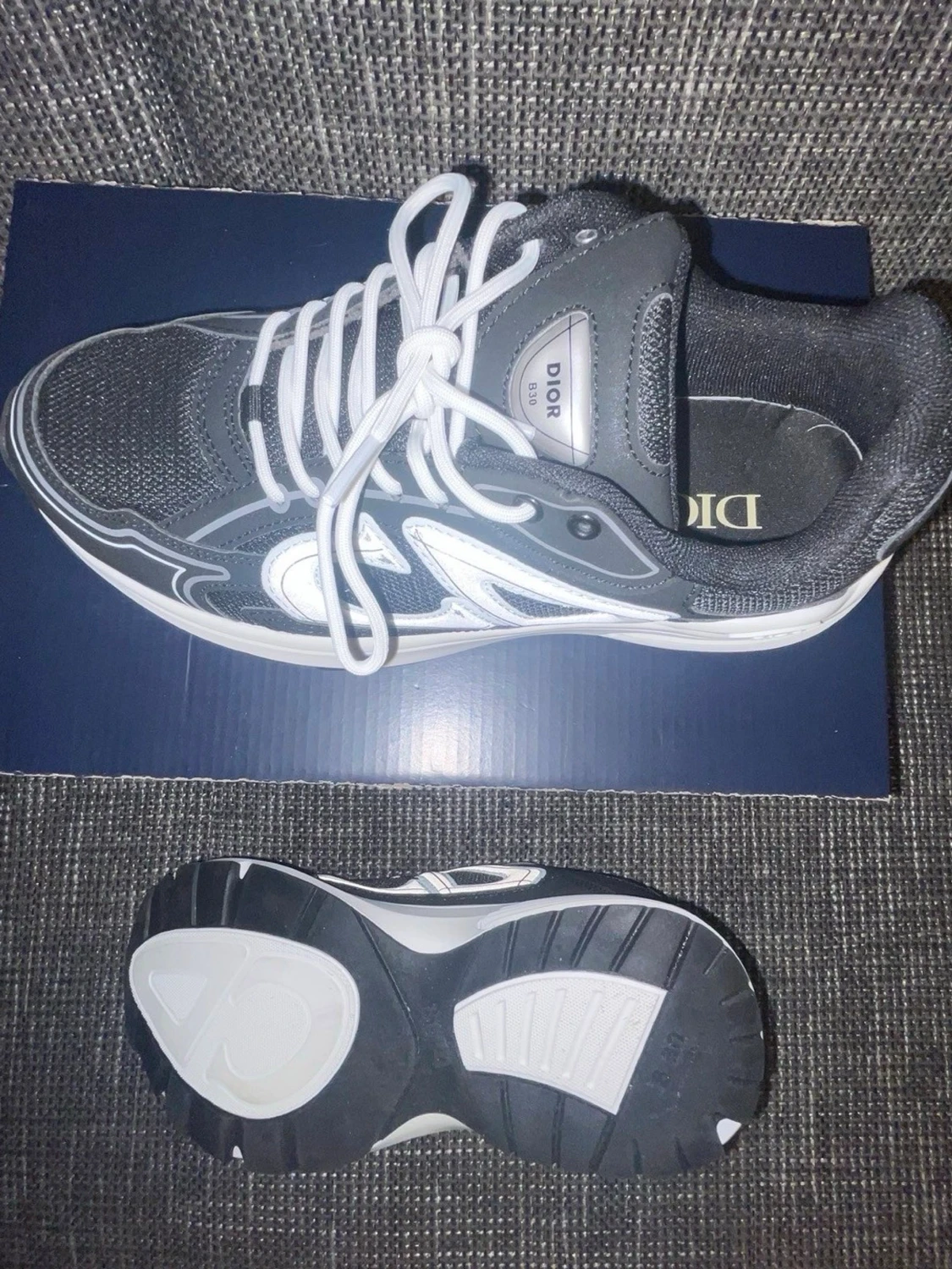 Svarta CD sneakers med vita detaljer - 2