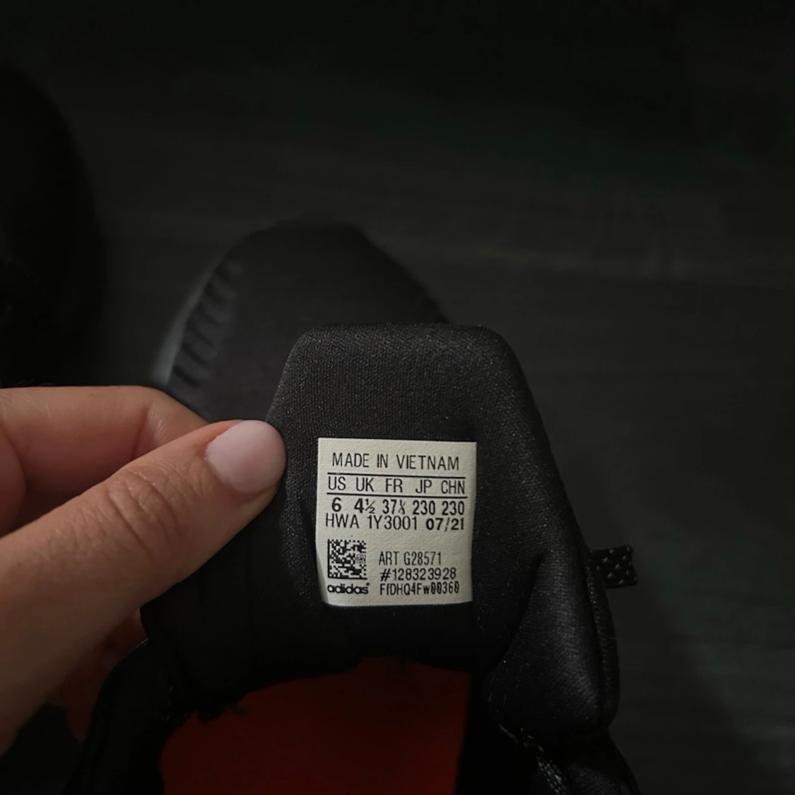 Svarta Adidas sneakers - 4