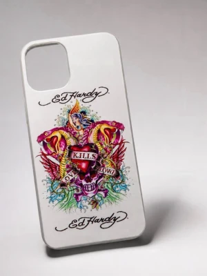 Ed Hardy mobilskal Iphone 12 mini - Ed Hardy mobilskal, aldrig använt. Till Iphone 12 mini.