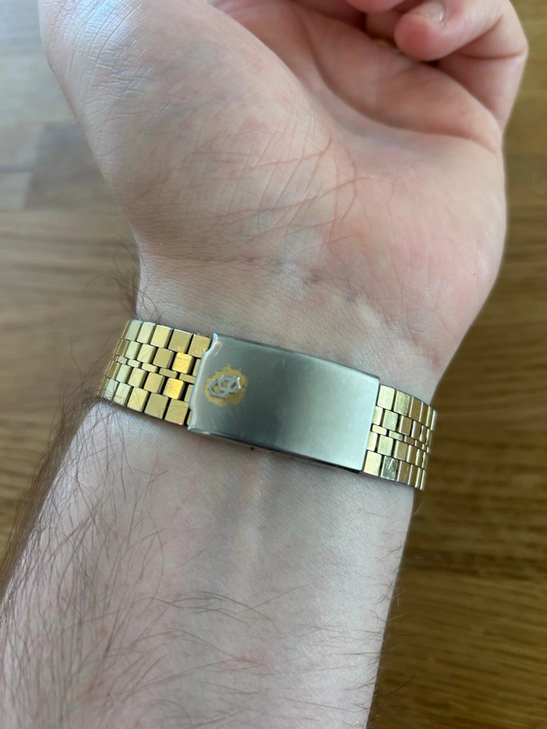 1977 Citizen Crystron Day Date 34mm - 3