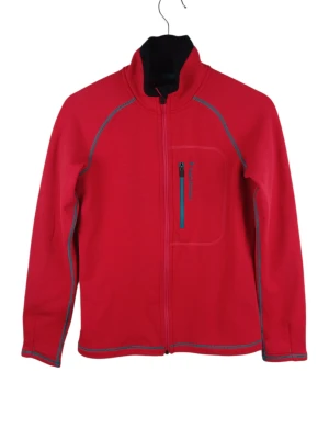 Peak Performance R&D röd träningströja, storlek S - Denna Peak Performance-jacka för kvinnor är designad med en hel dragkedja framtill och en praktisk bröstficka med dragkedja. Jackan har en hög krage och kontrasterande sömmar som ger en stilren look. Baksidan av kragen pryds av en broderad R&D-logotyp. Armhåla till armhåla: 42cm Axelbredd: 43cm Långt: 57cm Armlängden från armhåla: 46cm