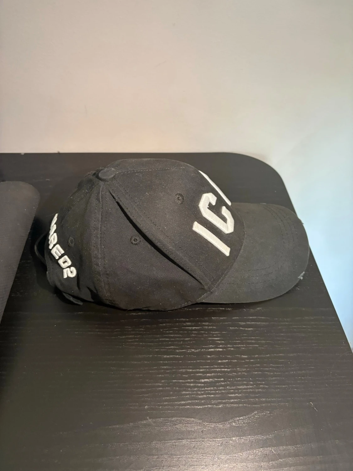 Svart ICON keps från Dsquared2 - 2