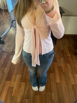 Ljusrosa topp från Gina  - Jätte fin topp från Gina som knappt använts och bara legat o tagit plats.