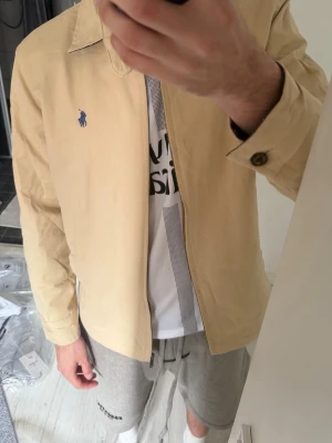 Ralph Lauren beige jacket - Size M, true to size. Just like new, very comfortable and high quality.