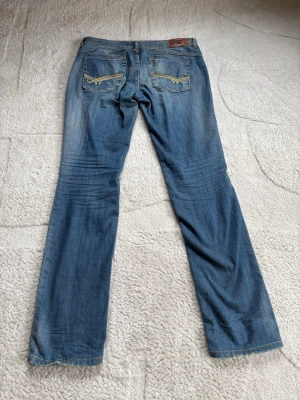 Tommy Hilfiger jeans - Vintage Tommy Hilfiger jeans 44x108x108x21 Waist, Length, Leg opening, Rise  Öppen för pris förslag och frågor🤩!