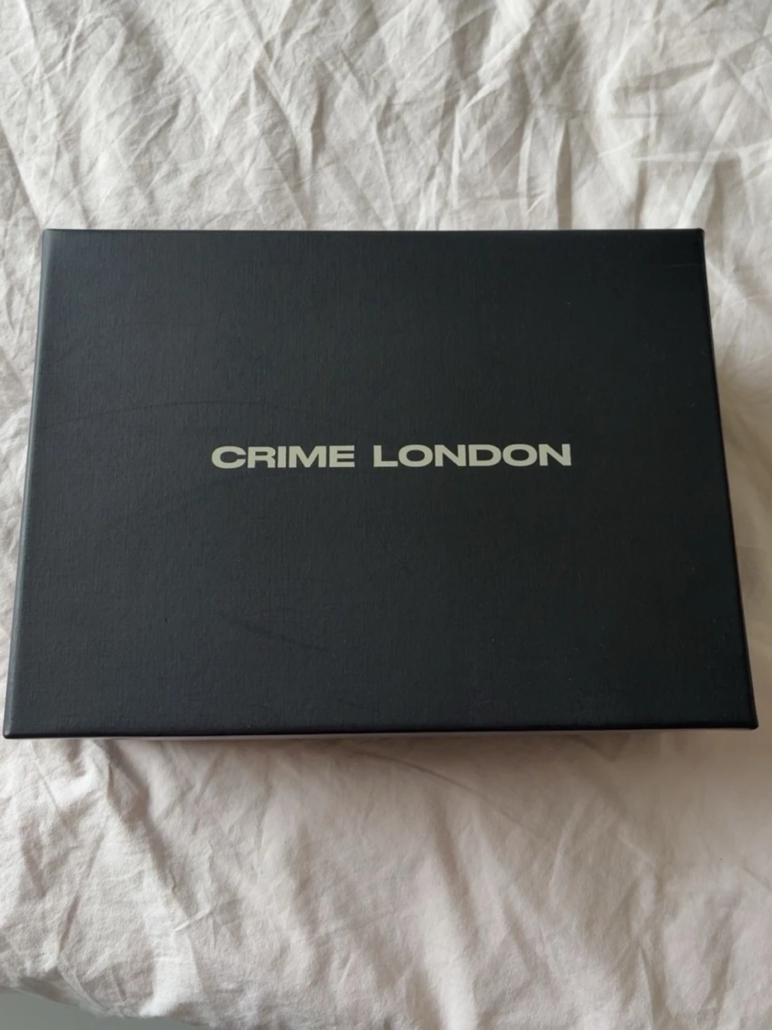 Glittriga sneakers från Crime London - 3