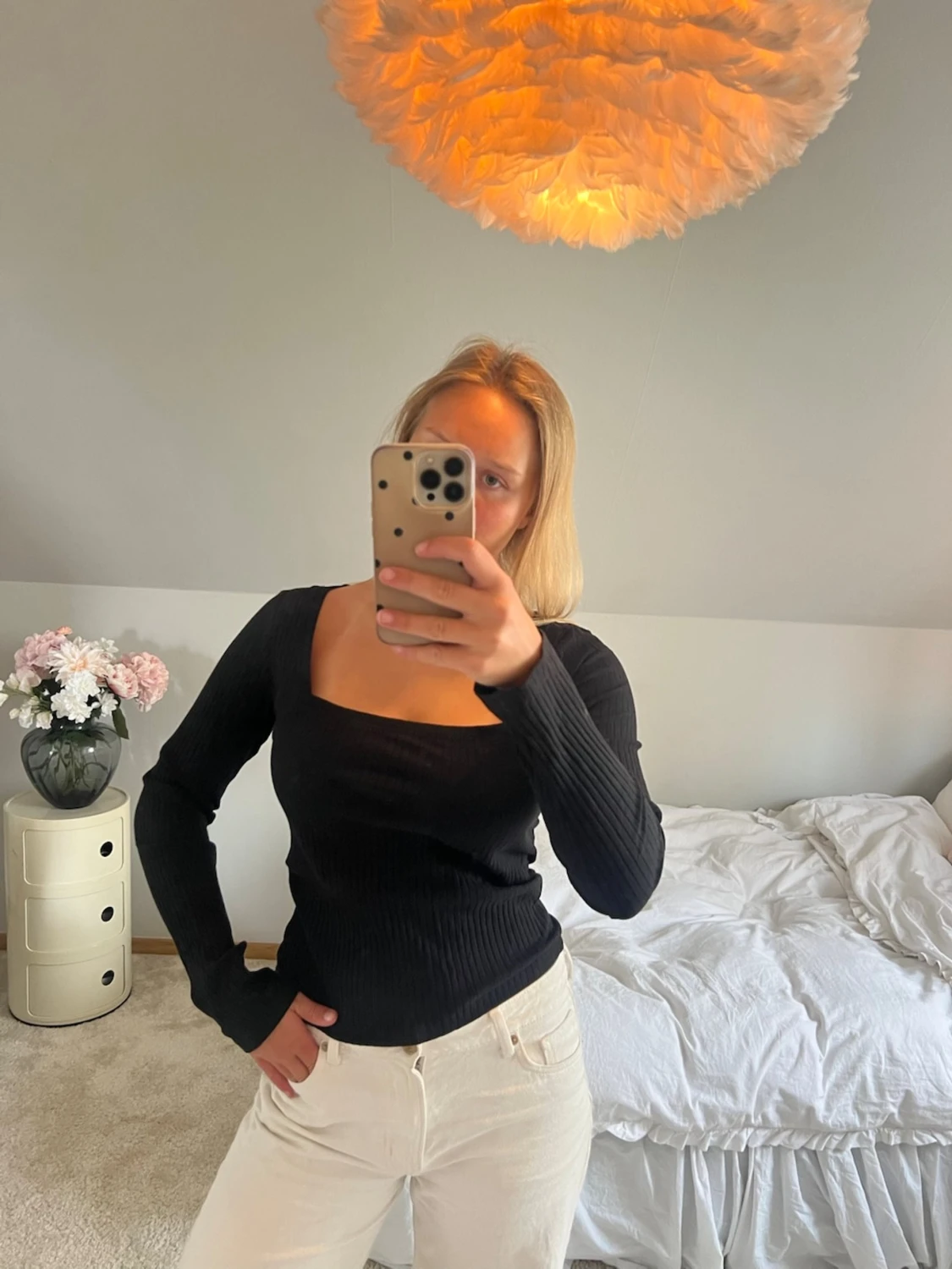 Svart ribbad långärmad topp - 1