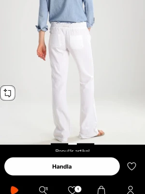 Roxy linnebyxor - Säljer dessa linnebyxor som ej används längre, de är uppsprättade och passar mig som är 173cm lång💕💕De är endast använda 2ggr så de är i fint skick💕