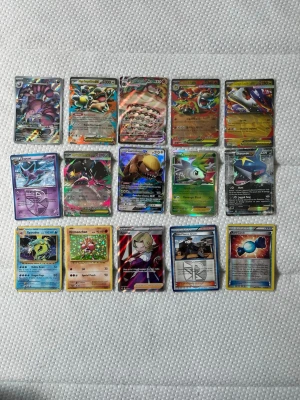 Rare Pokimon kort  - 15 stycken rare Pokimon kort 