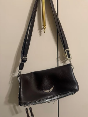 Brun Zadig & Voltaire väska - Säljer denna bruna Zadig & Voltaire väskan köpt på Vinted