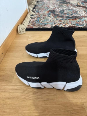 Zara - Storlek 43. Använts bara en gång.