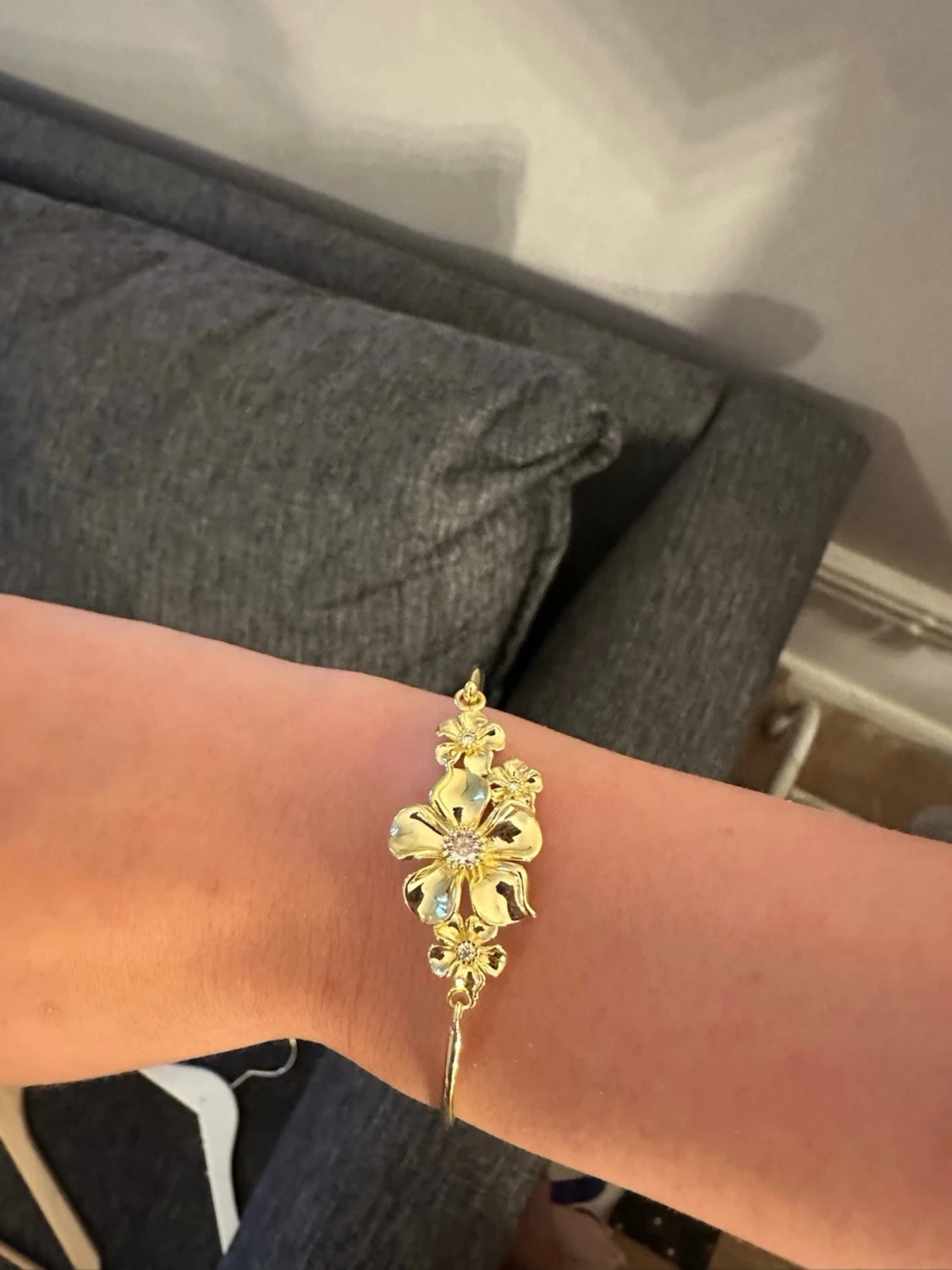 Iokau armband la fleur