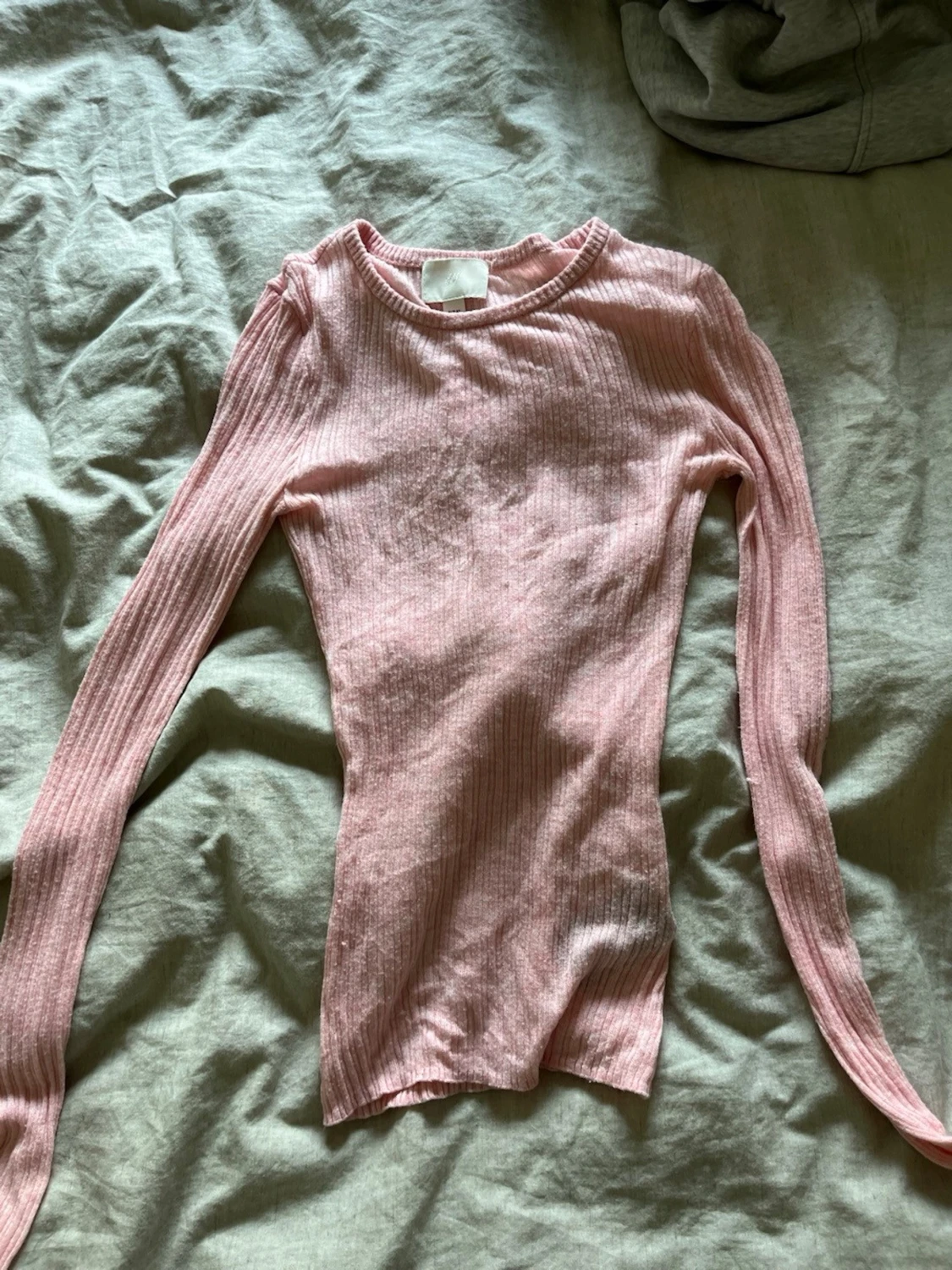 Ljusrosa ribbad långärmad topp - 1