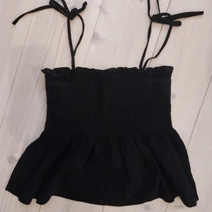 Söt topp - Söt topp inför sommaren😊 den är stretchigt så passar som många storlekar!