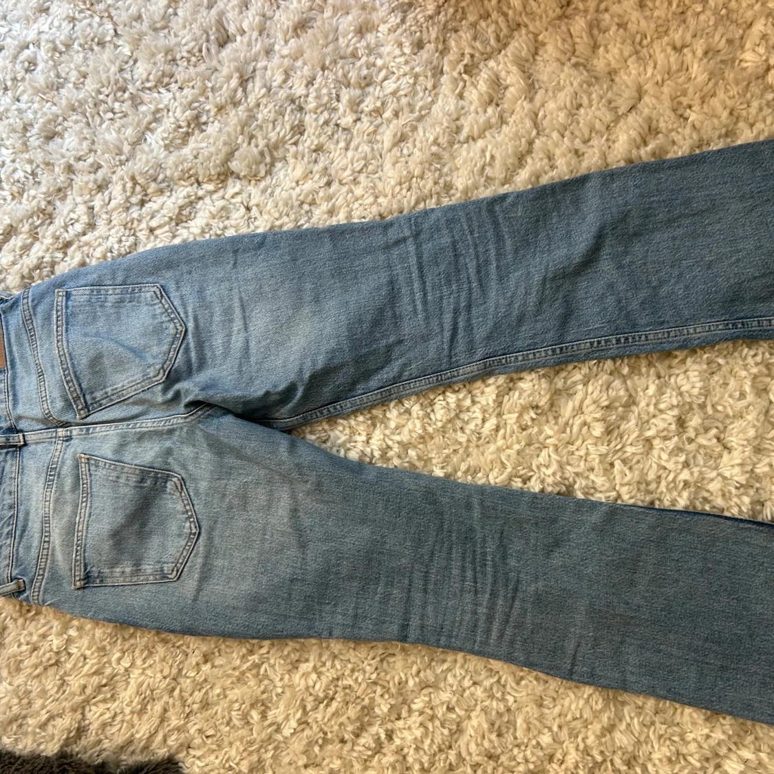 Blå jeans gina tricot  - 1