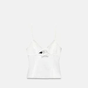 Zara topp  - Säljer denna jättefina toppen, använd endast några få gånger, storlek xs 