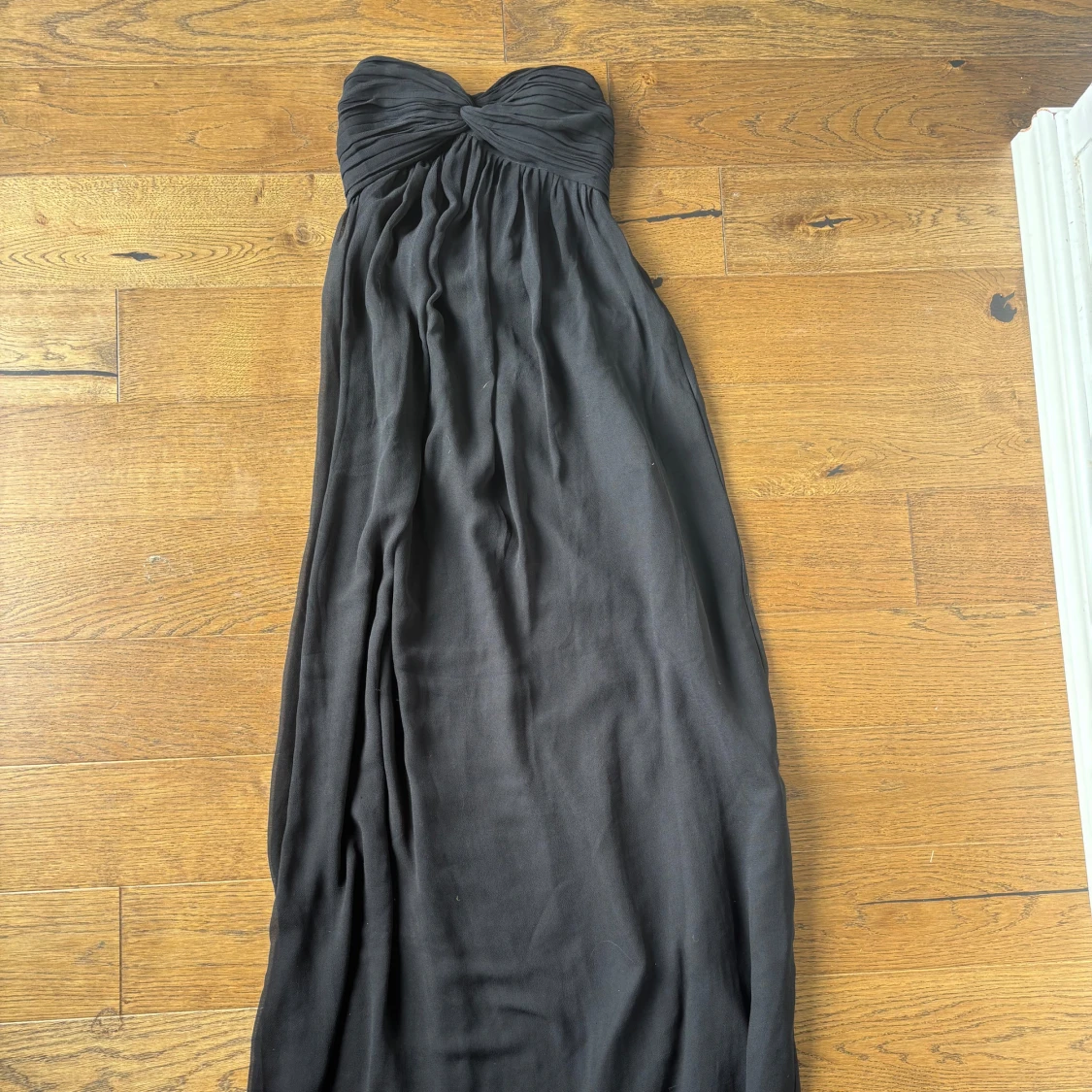 Svart långklänning från Nelly Trend - 1