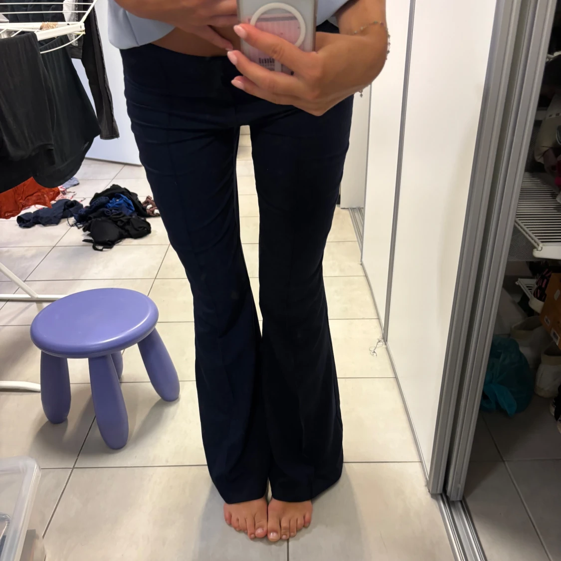 Marinblå kostymbyxor  - 1