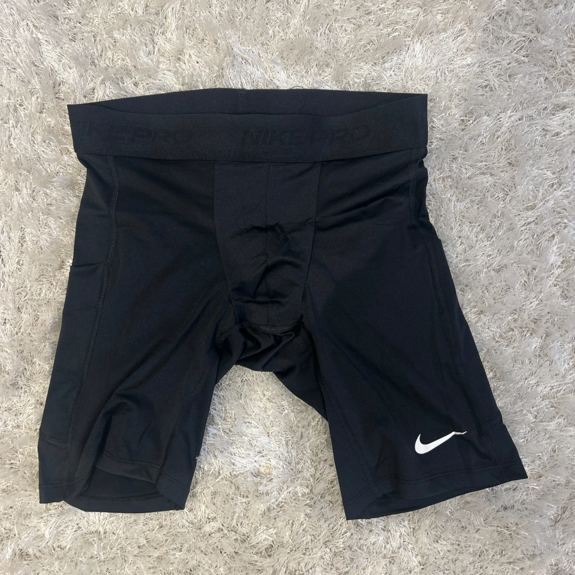 Nike Pro svarta träningsshorts